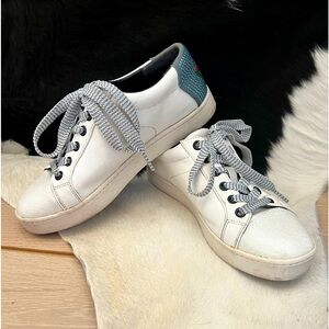 Sam Edelman Circus Tennies. Size 7